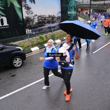 Runner Photo 7949514