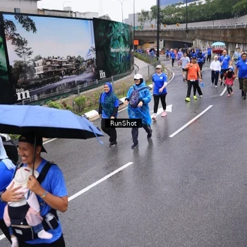 Runner Photo 7949520
