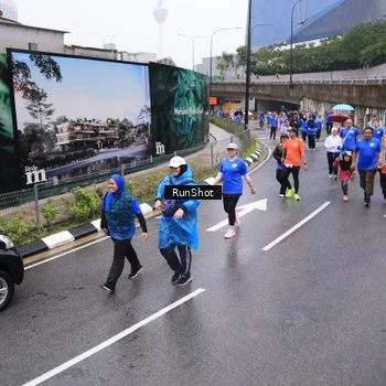 Runner Photo 7949522