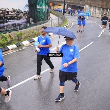 Runner Photo 7949535