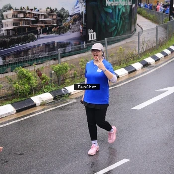 Runner Photo 7949539