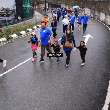 Runner Photo 7949551