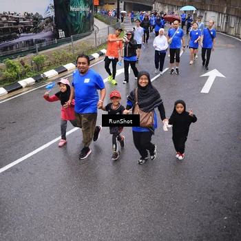 Runner Photo 7949561