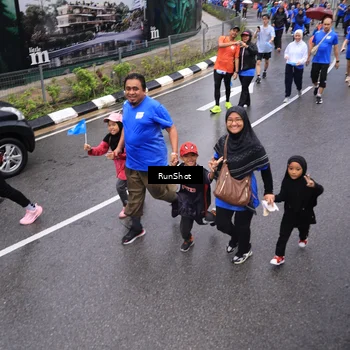 Runner Photo 7949564