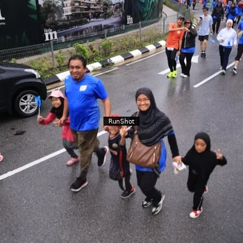 Runner Photo 7949570