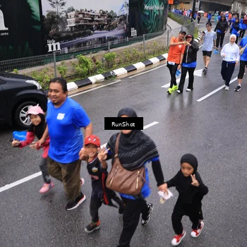 Runner Photo 7949572