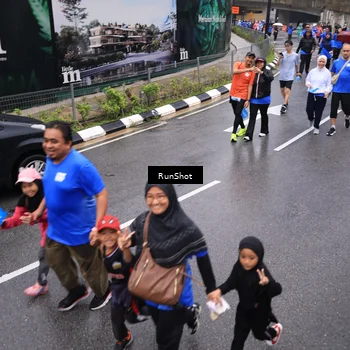 Runner Photo 7949574