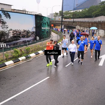 Runner Photo 7949577