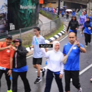 Runner Photo 7949588
