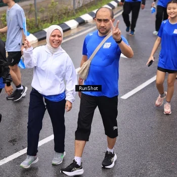 Runner Photo 7949595
