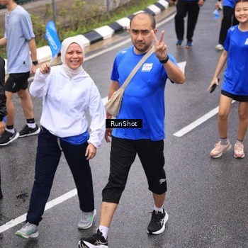 Runner Photo 7949597
