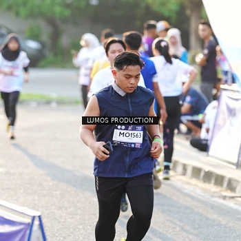 Runner Photo 7949609