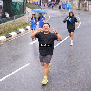 Runner Photo 7949627