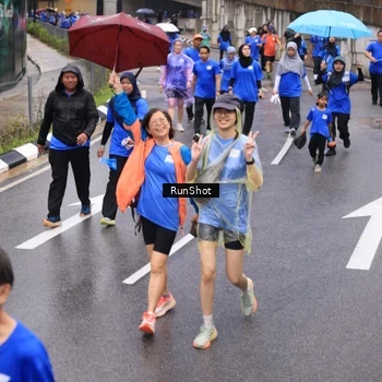 Runner Photo 7949631
