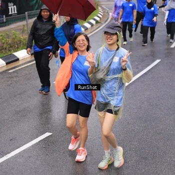 Runner Photo 7949642