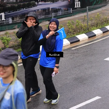 Runner Photo 7949664
