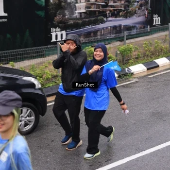 Runner Photo 7949668