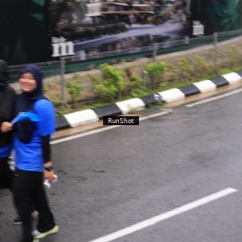 Runner Photo 7949674