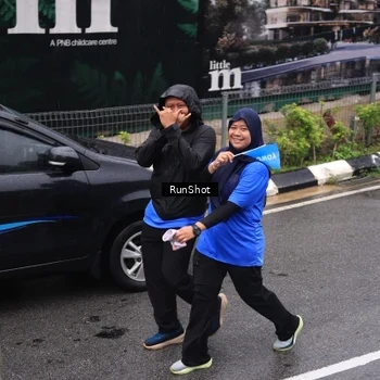 Runner Photo 7949678