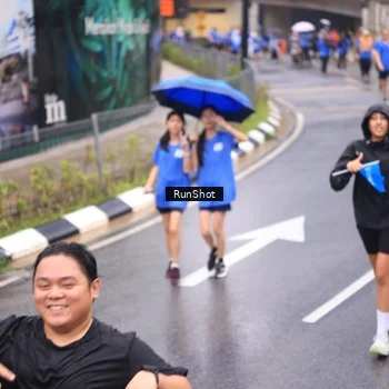 Runner Photo 7949707