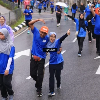 Runner Photo 7949712