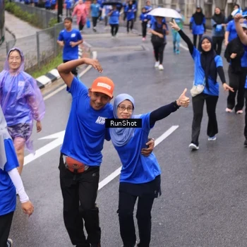 Runner Photo 7949719