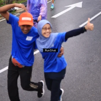 Runner Photo 7949735