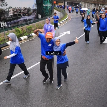 Runner Photo 7949739