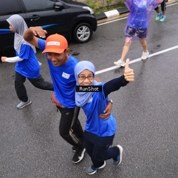 Runner Photo 7949755