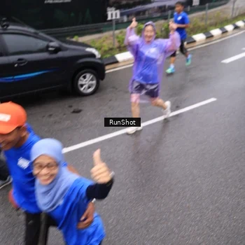 Runner Photo 7949757