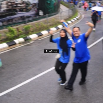 Runner Photo 7949769