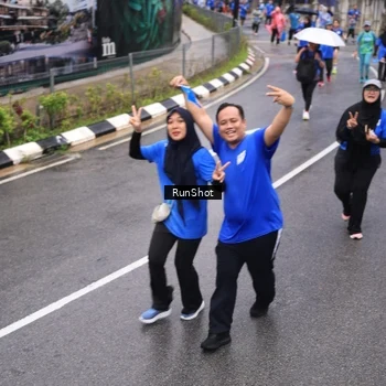 Runner Photo 7949771