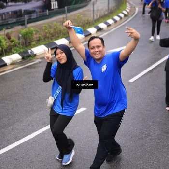 Runner Photo 7949776
