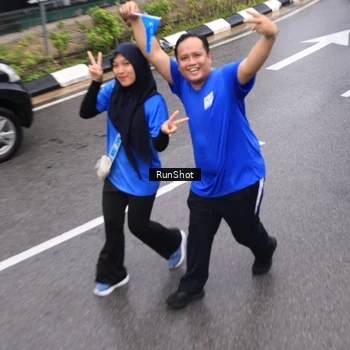 Runner Photo 7949783