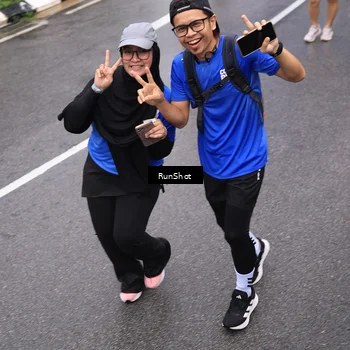 Runner Photo 7949805