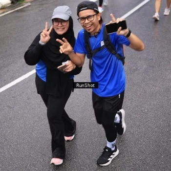Runner Photo 7949809