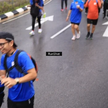 Runner Photo 7949813
