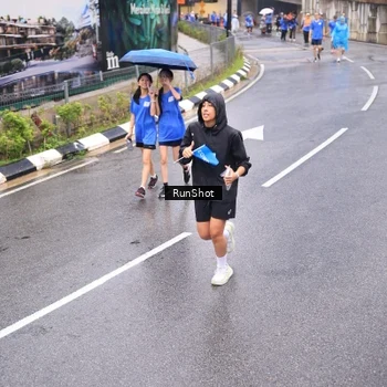 Runner Photo 7949821