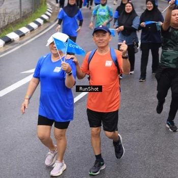 Runner Photo 7949825