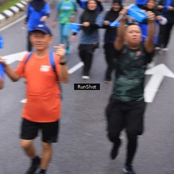 Runner Photo 7949829
