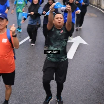 Runner Photo 7949831