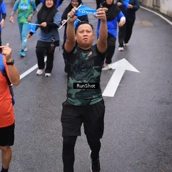 Runner Photo 7949834