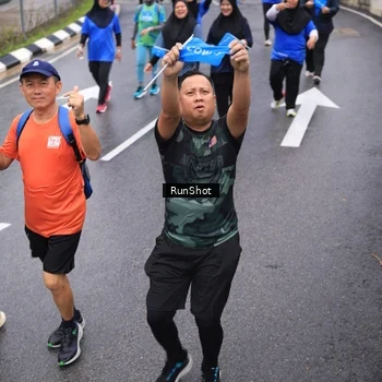 Runner Photo 7949838