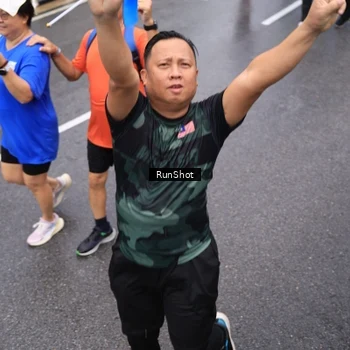Runner Photo 7949852