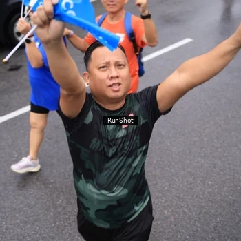 Runner Photo 7949853