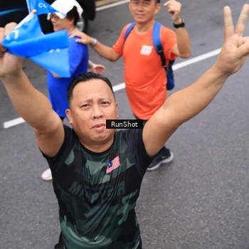 Runner Photo 7949857