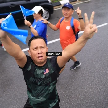 Runner Photo 7949858