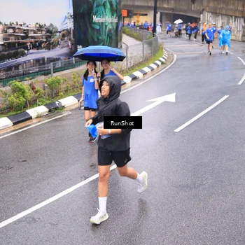 Runner Photo 7949865
