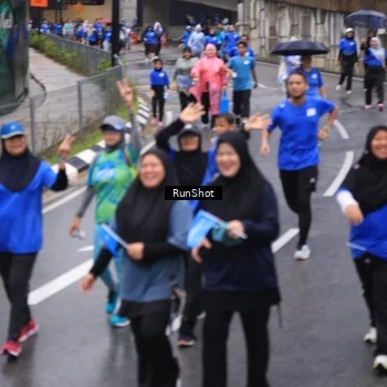 Runner Photo 7949867
