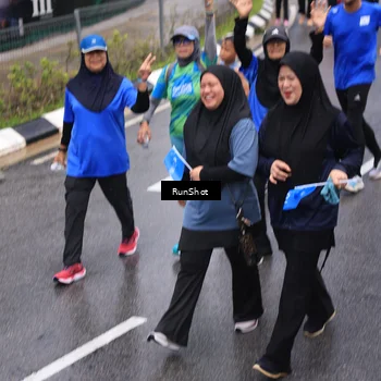 Runner Photo 7949873